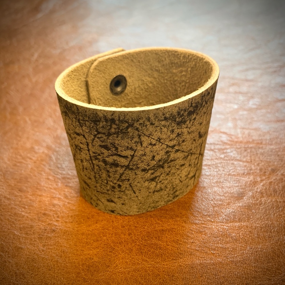 Leather cuff